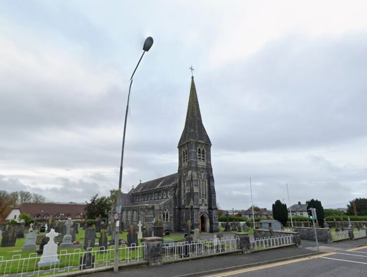 Emergency services attending crash scene in south Kilkenny